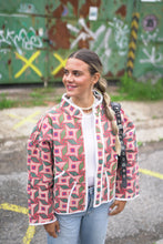 Načíst obrázek do prohlížeče Galerie, Bunda Kantha Short