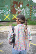 Lade das Bild in den Galerie-Viewer, Kurze Kantha-Jacke