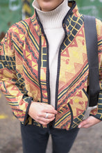 Lade das Bild in den Galerie-Viewer, Kurze Kantha-Jacke