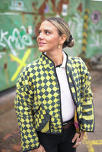 Načíst obrázek do prohlížeče Galerie, Bunda Kantha Short