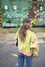Načíst obrázek do prohlížeče Galerie, Bunda Kantha Short