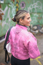 Lade das Bild in den Galerie-Viewer, Kurze Kantha-Jacke