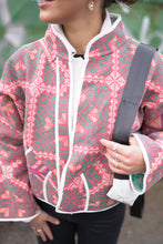 Načíst obrázek do prohlížeče Galerie, Bunda Kantha Short