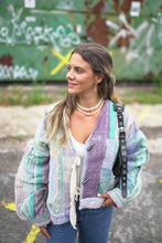 Lade das Bild in den Galerie-Viewer, Lange Kantha-Jacke