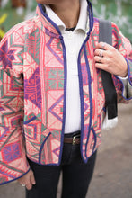 Lade das Bild in den Galerie-Viewer, Kurze Kantha-Jacke
