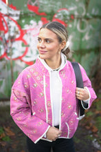 Načíst obrázek do prohlížeče Galerie, Bunda Kantha Short