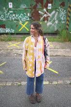Lade das Bild in den Galerie-Viewer, Lange Kantha-Jacke