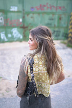 Load image into Gallery viewer, Kantha Nouba vest