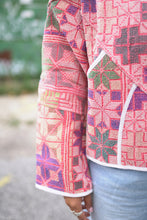 Načíst obrázek do prohlížeče Galerie, Bunda Kantha Short