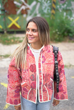 Načíst obrázek do prohlížeče Galerie, Bunda Kantha Short