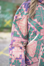 Načíst obrázek do prohlížeče Galerie, Bunda Kantha Short