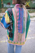 Načíst obrázek do prohlížeče Galerie, Bunda Kantha Long
