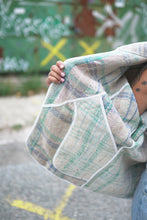 Lade das Bild in den Galerie-Viewer, Lange Kantha-Jacke