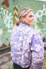 Načíst obrázek do prohlížeče Galerie, Bunda Kantha Short