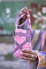 Načíst obrázek do prohlížeče Galerie, Kantha Phone case