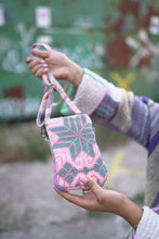 Načíst obrázek do prohlížeče Galerie, Kantha Phone case