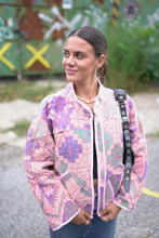 Načíst obrázek do prohlížeče Galerie, Bunda Kantha Short