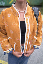 Načíst obrázek do prohlížeče Galerie, Bunda Kantha Short
