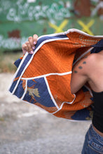 Načíst obrázek do prohlížeče Galerie, Bunda Kantha Short