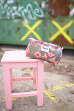 Načíst obrázek do prohlížeče Galerie, Taška Krishna kantha