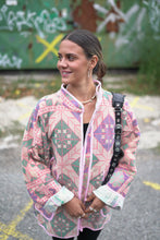 Lade das Bild in den Galerie-Viewer, Lange Kantha-Jacke