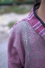 Lade das Bild in den Galerie-Viewer, Lange Kantha-Jacke