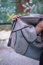 Lade das Bild in den Galerie-Viewer, Lange Kantha-Jacke