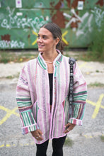 Načíst obrázek do prohlížeče Galerie, Bunda Kantha Long