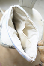 Načíst obrázek do prohlížeče Galerie, Kantha Laptop obal MacBook Air / Pro 13" - 14"