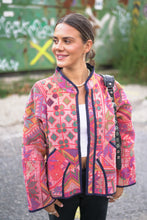 Načíst obrázek do prohlížeče Galerie, Bunda Kantha Short