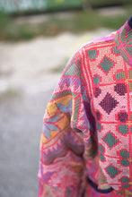 Načíst obrázek do prohlížeče Galerie, Bunda Kantha Short