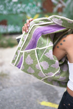 Načíst obrázek do prohlížeče Galerie, Bunda Kantha Short