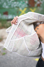 Načíst obrázek do prohlížeče Galerie, Bunda Kantha Short
