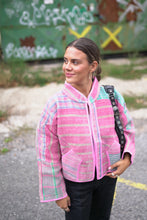 Načíst obrázek do prohlížeče Galerie, Bunda Kantha Short