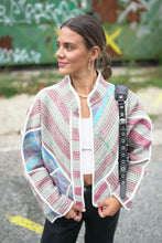 Načíst obrázek do prohlížeče Galerie, Bunda Kantha Short