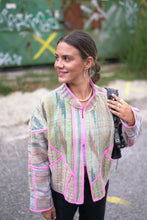 Načíst obrázek do prohlížeče Galerie, Bunda Kantha Short