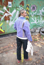 Lade das Bild in den Galerie-Viewer, Kurze Kantha-Jacke