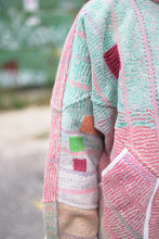 Načíst obrázek do prohlížeče Galerie, Bunda Kantha Long