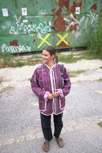 Lade das Bild in den Galerie-Viewer, Lange Kantha-Jacke
