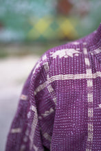 Lade das Bild in den Galerie-Viewer, Lange Kantha-Jacke