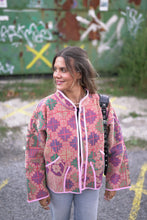 Lade das Bild in den Galerie-Viewer, Kurze Kantha-Jacke