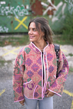 Lade das Bild in den Galerie-Viewer, Kurze Kantha-Jacke