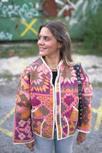 Lade das Bild in den Galerie-Viewer, Kurze Kantha-Jacke