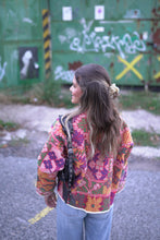 Lade das Bild in den Galerie-Viewer, Kurze Kantha-Jacke