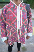 Lade das Bild in den Galerie-Viewer, Lange Kantha-Jacke