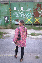 Lade das Bild in den Galerie-Viewer, Lange Kantha-Jacke