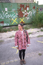Lade das Bild in den Galerie-Viewer, Lange Kantha-Jacke