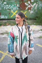 Lade das Bild in den Galerie-Viewer, Lange Kantha-Jacke
