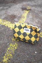 Lade das Bild in den Galerie-Viewer, Krishna-Tasche