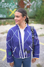 Lade das Bild in den Galerie-Viewer, Kurze Kantha-Jacke
